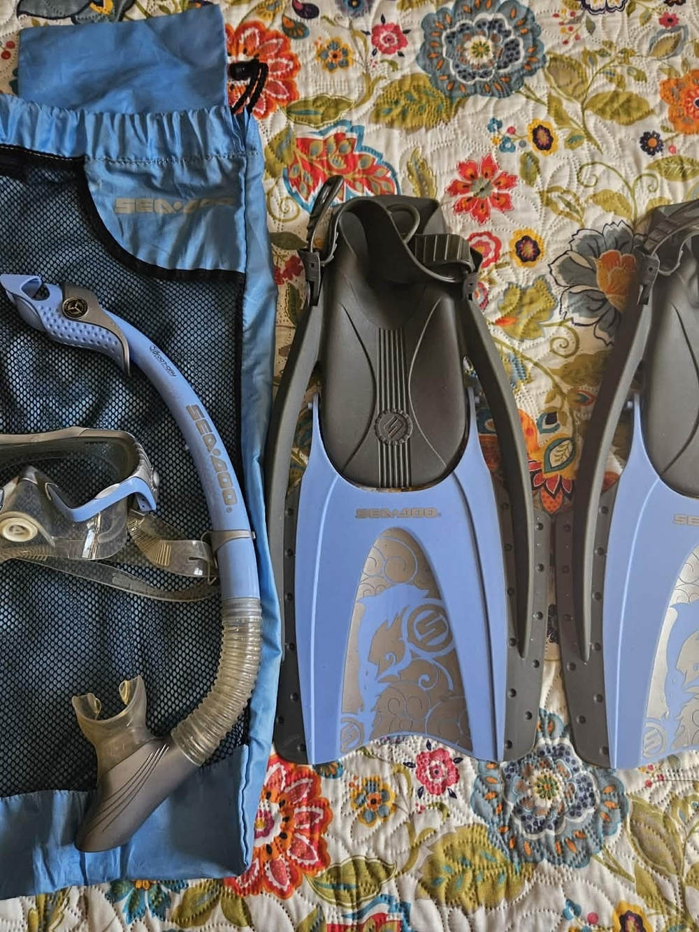Seadoo Seavenger Blue Snorkel Set with Fins and Mask